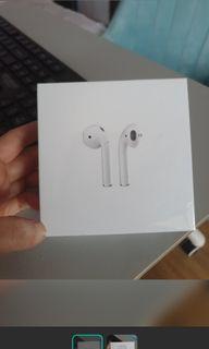 Apple 2nd gen airpods brand new with warranty