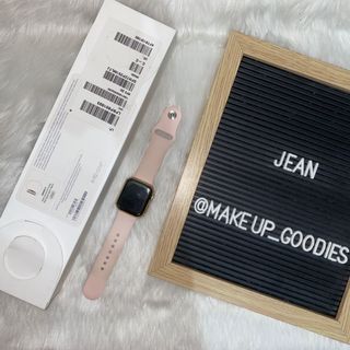 (Category: ) located in . Submitted by makeup_goodies (Listing ID 1115058347, Image 1). Description: .