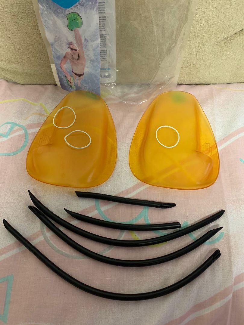Arena vortex evolution hand paddle 游泳訓練 划水掌 蛙掌, 運動產品, 其他運動配件 Carousell