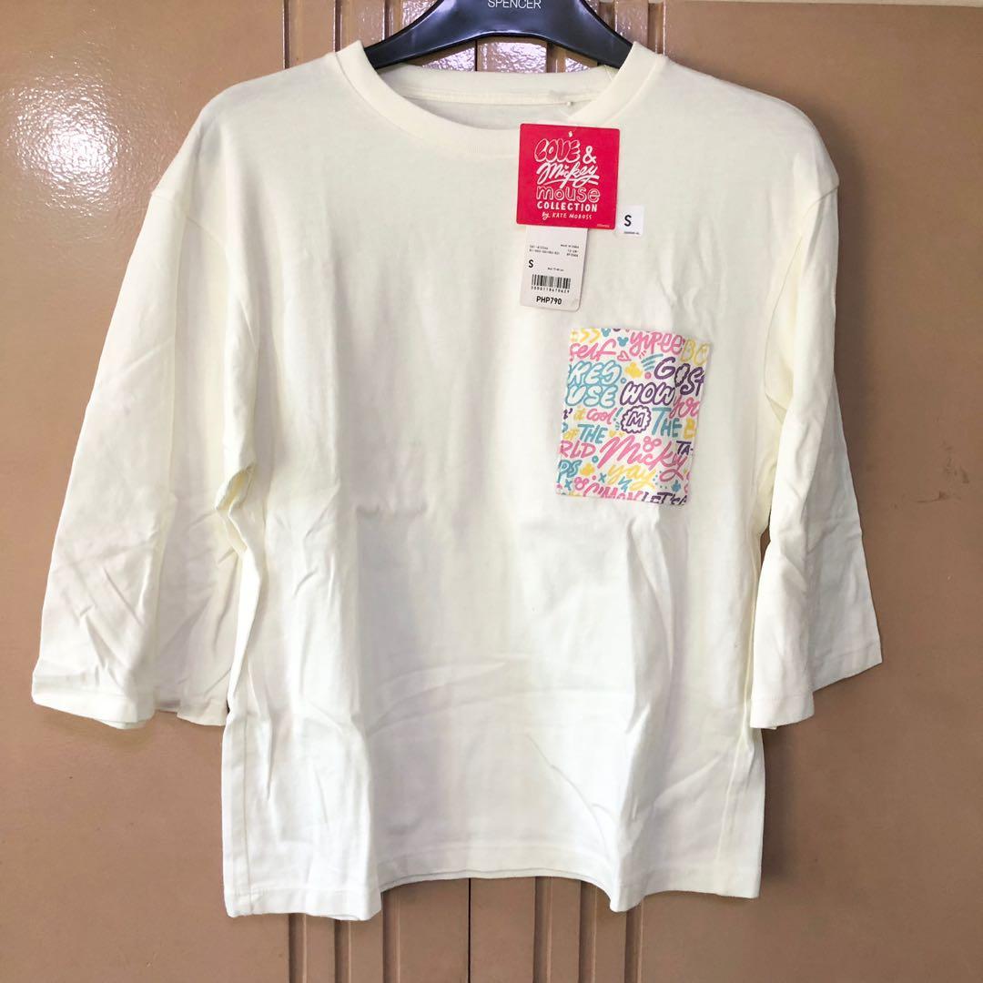 Authentic] Uniqlo x Disney Shirt Size 