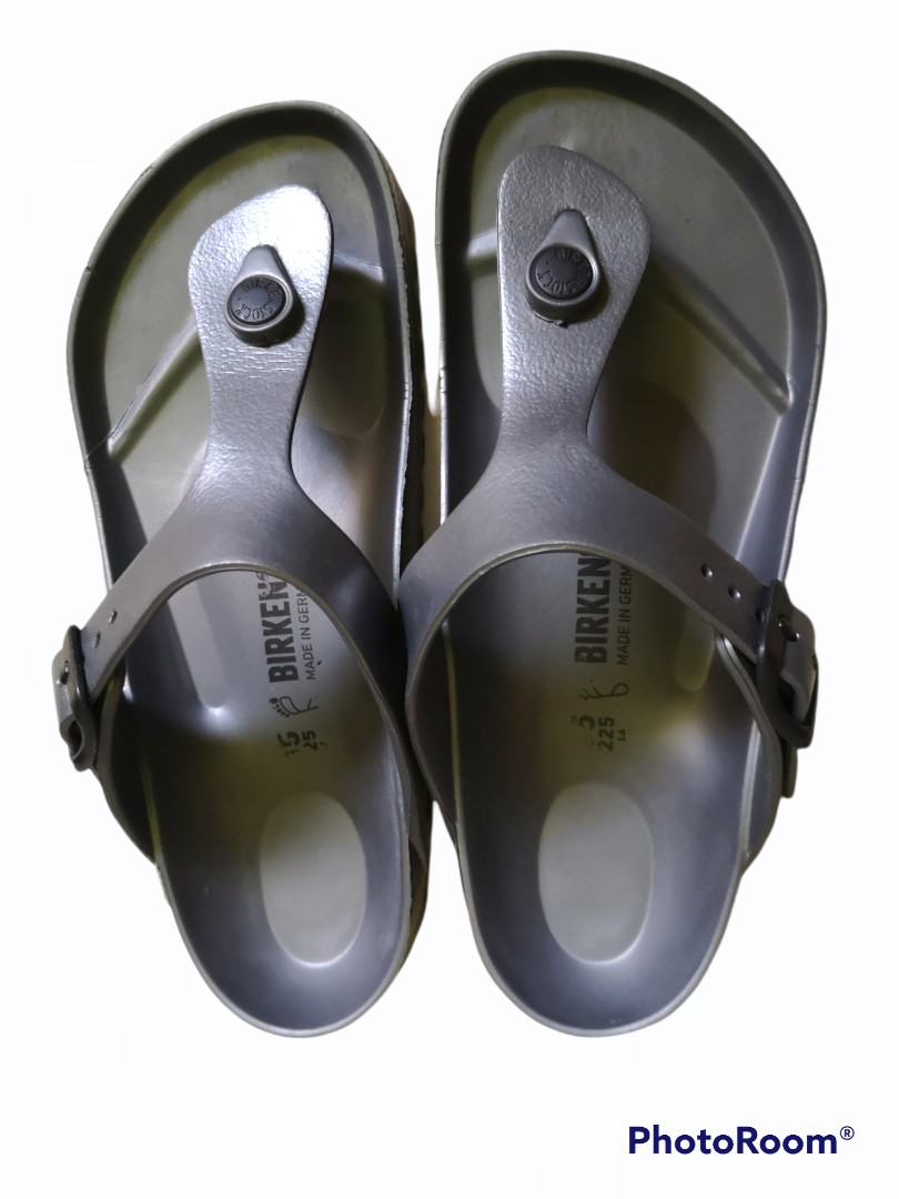 reebok classic flip flops