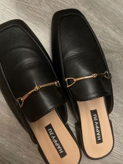 (Category: ) located in . Submitted by clothypreloved (Listing ID 1115075929, Image 1). Description: .