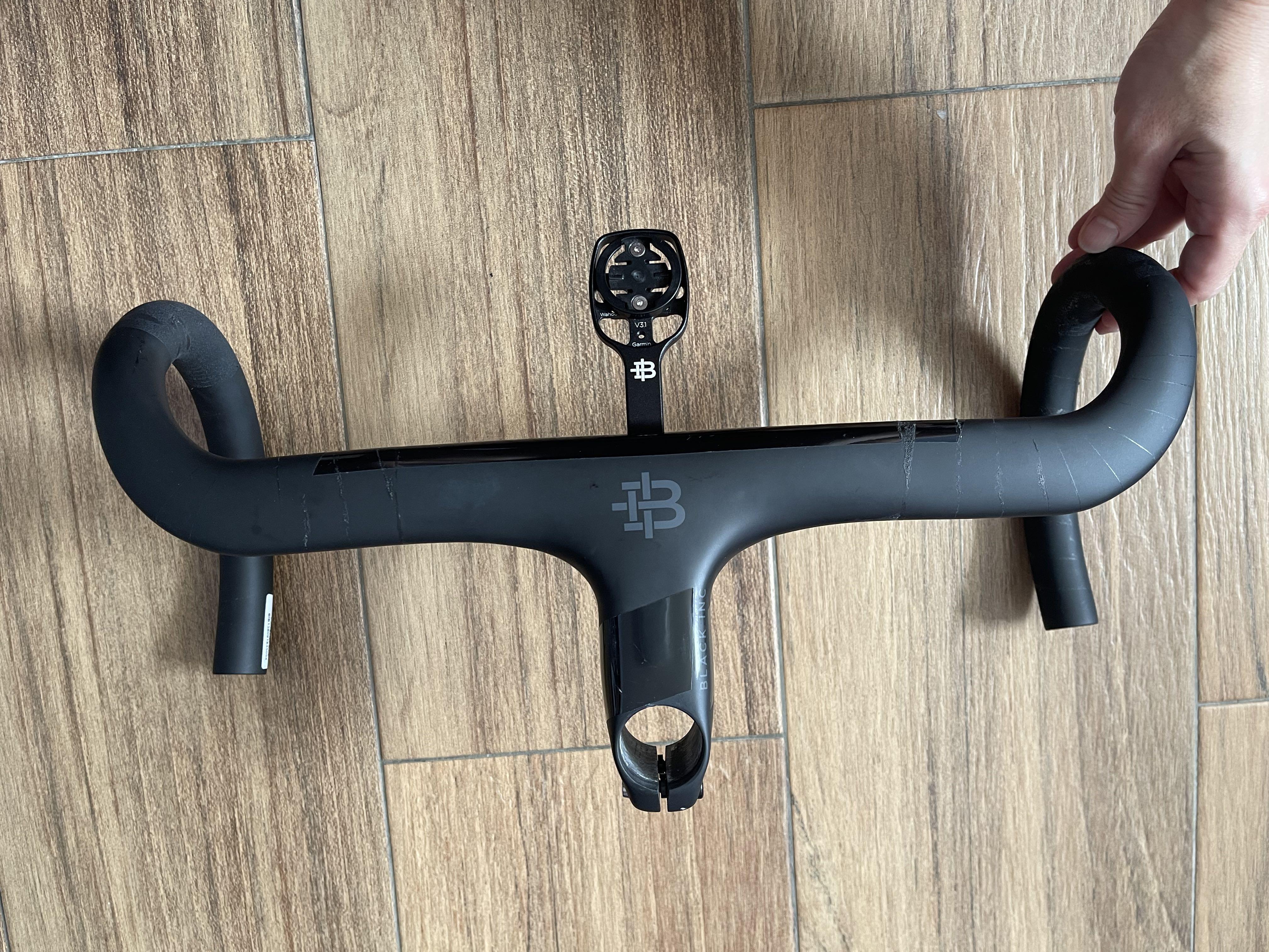 Carbon integrated shop bar and stem