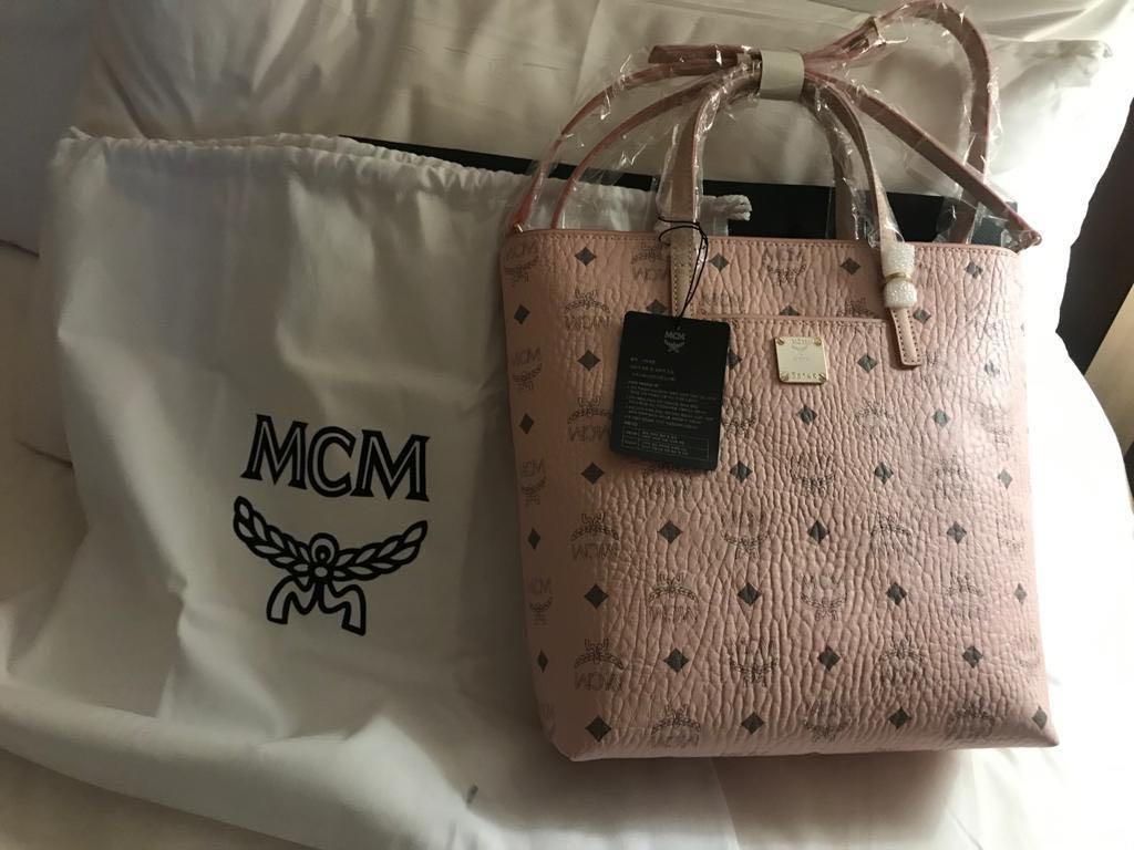 Mcm anya deals shopper small
