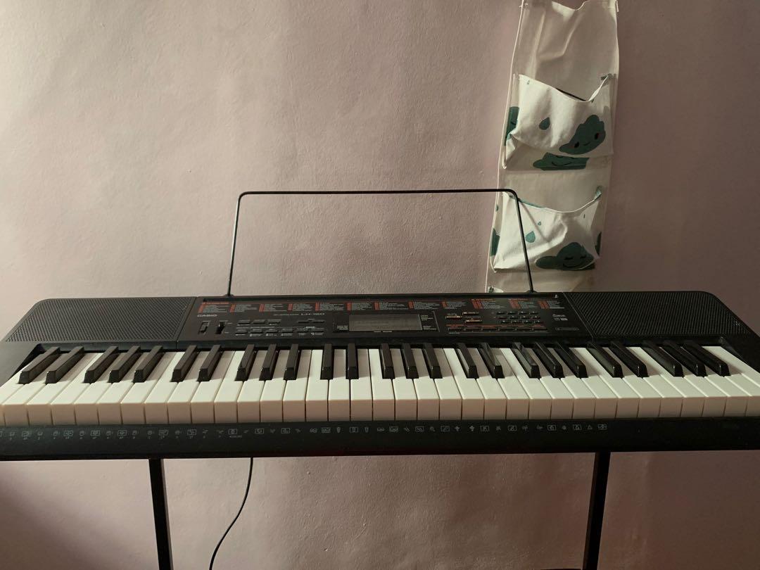Casio LK160 Keyboard, Hobbies & Toys, Music & Media, Musical