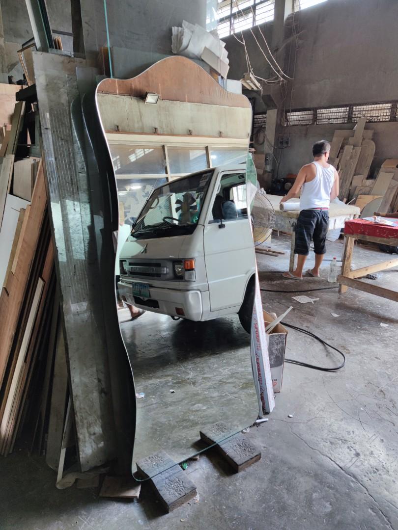Customize shape frameless mirror (Category: Mirrors) located in Malabon City. Submitted by mirrors.ph (Listing ID 1114953250, Image 2). Description: Customize shape frameless mirror using 6mm thick copper free lead free mirror polished edges Size: 2.5ft x 6ft P2400.