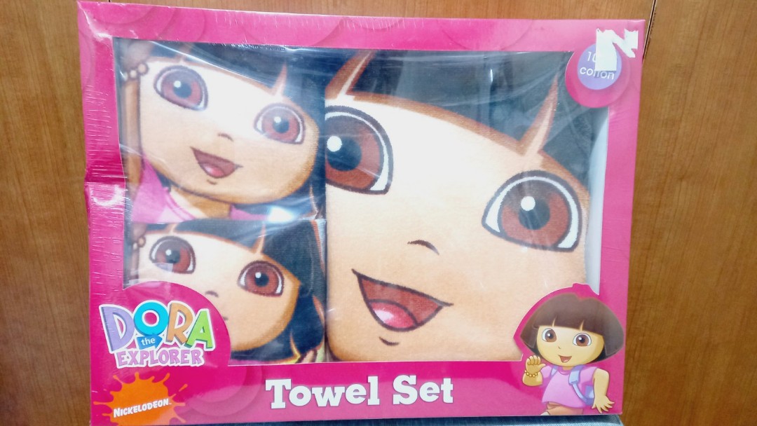 Dora the online explorer towel