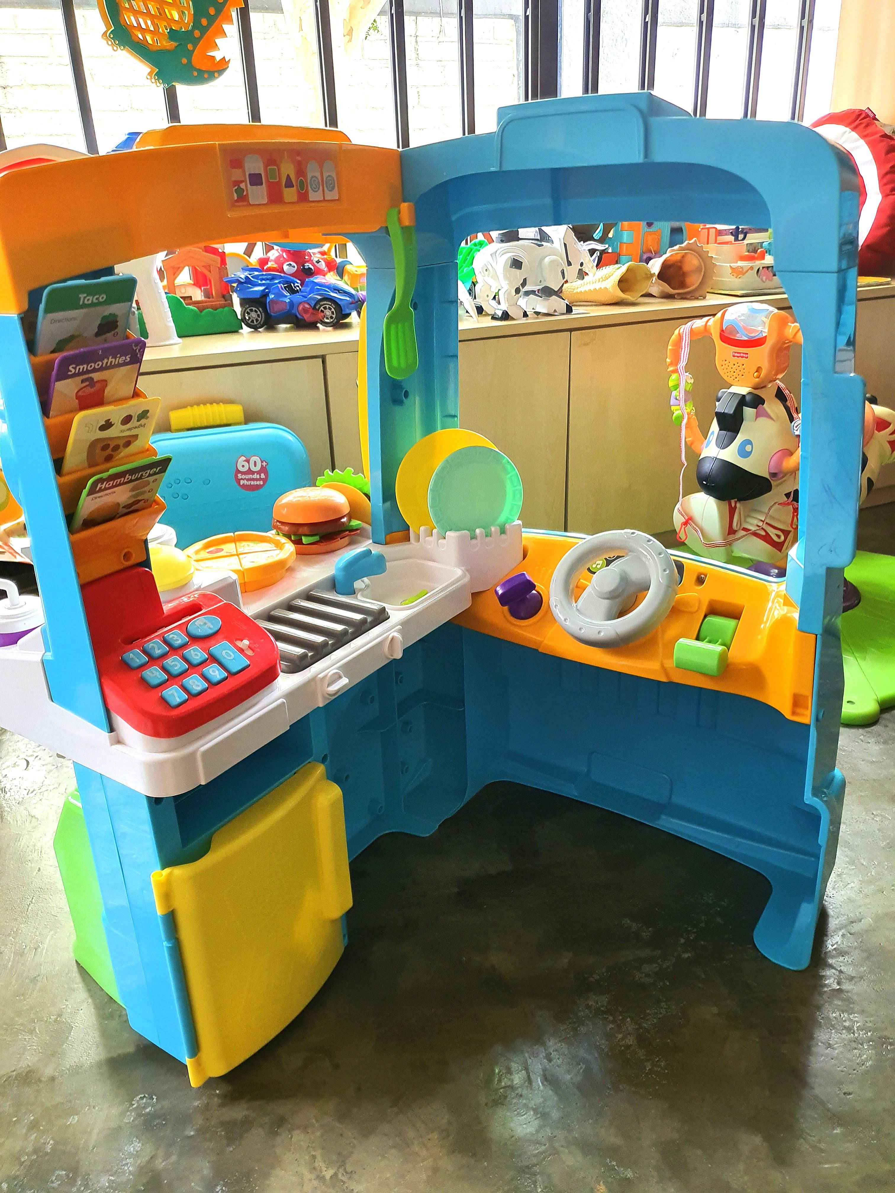 Fisher price laugh and learn servin up discount