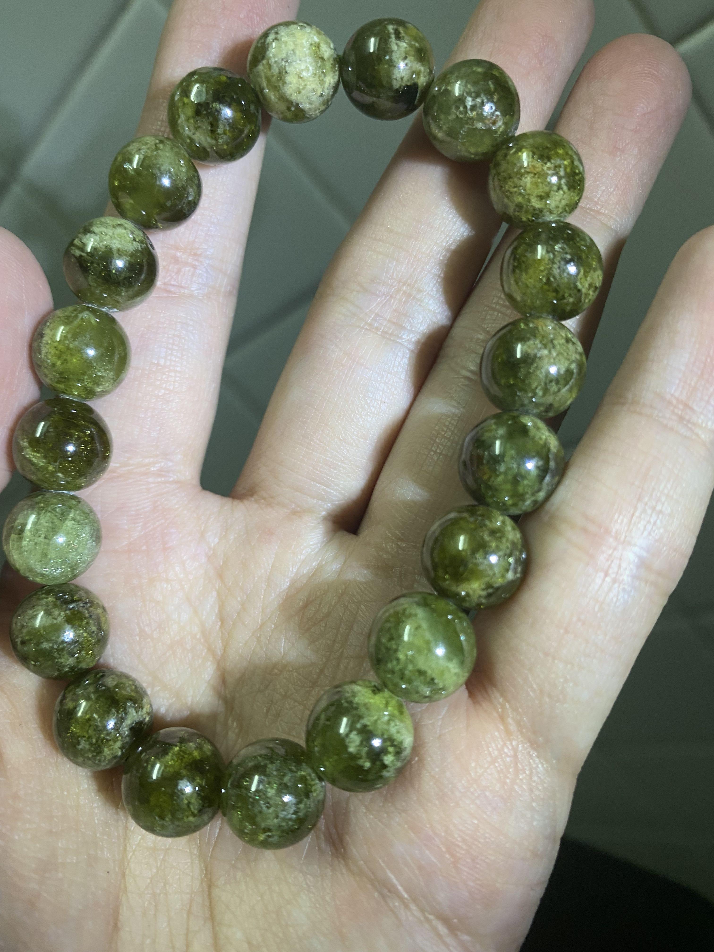 Green shop garnet bracelet