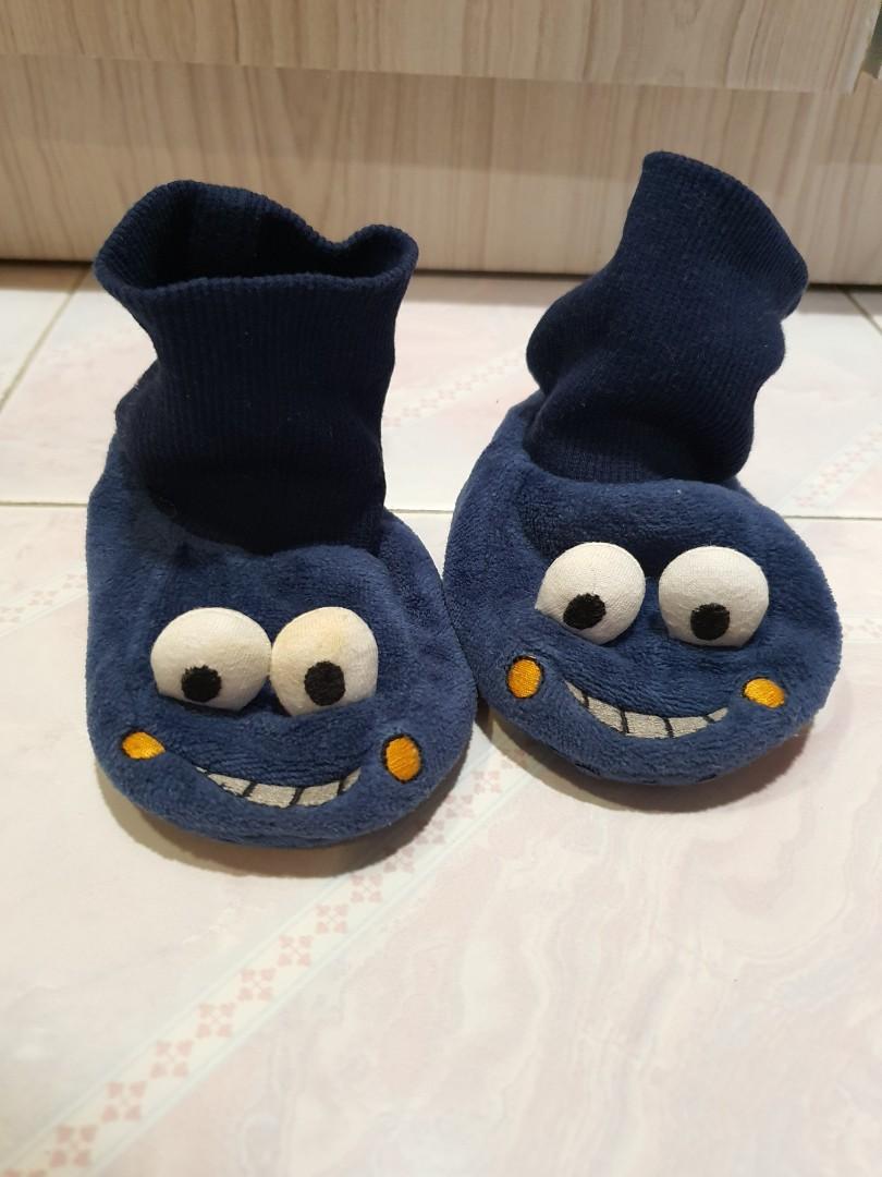 H\u0026M Elmo Cookie Monster baby shoe 