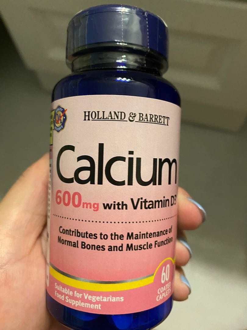 Holland & Barrett Calcium 600mg with Vit D3, Health & Nutrition, Health Supplements, Vitamins