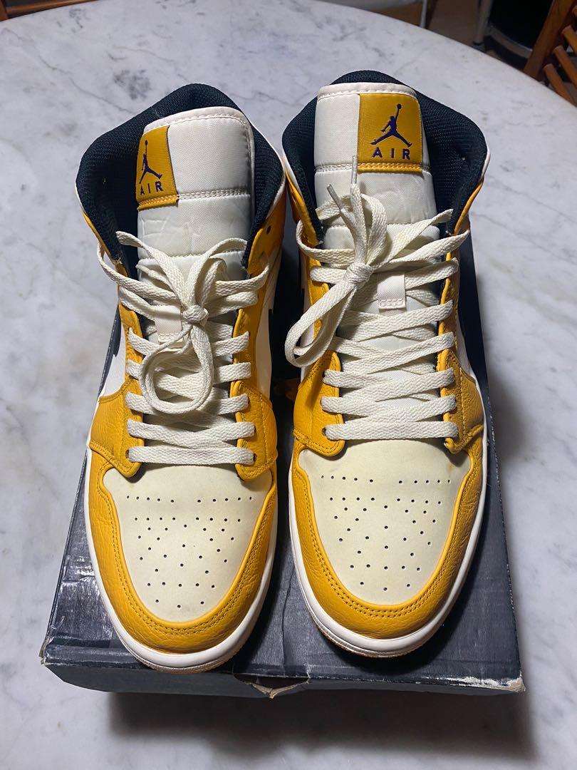 Jordan 1 Mid SE Lakers, Men's Fashion, Footwear, Sneakers on Carousell