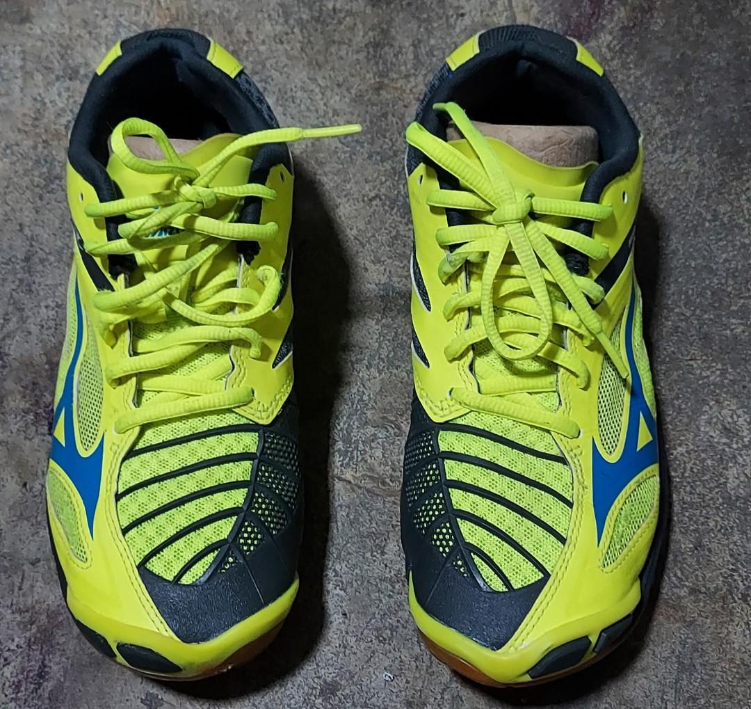 Kasut badminton nike on sale