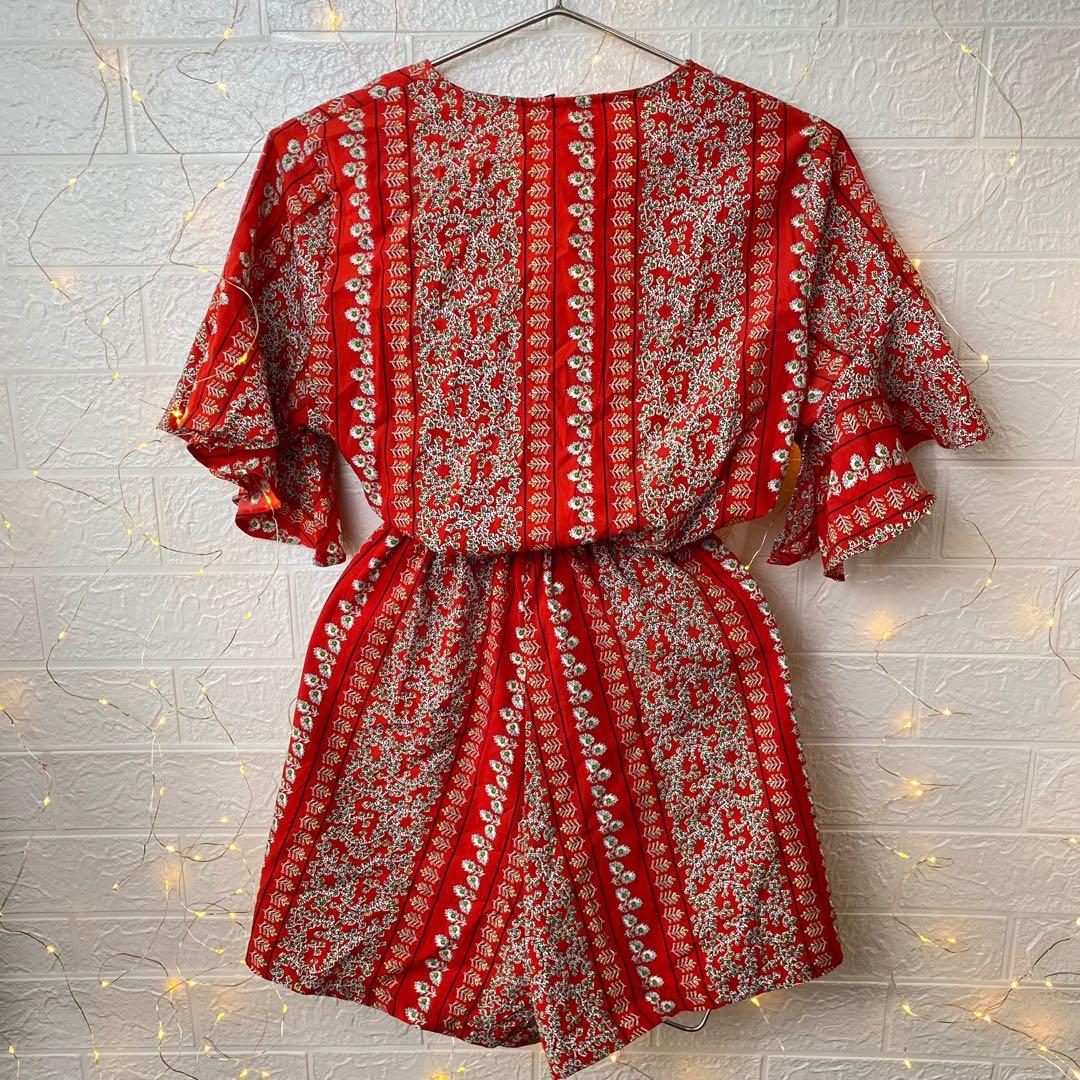 🌸Kimono Romper (Category: Rompers) located in Dagupan City. Submitted by branded_forless (Listing ID 1114998389, Image 2). Description: Cotton Pockets✔️ Buttons Garterized✔️ Lining✔️ Adjustable strap Stretchable Mode of payment: BPI BDO GCASH TO GCASH Courier: J&T , Shopee checkout PM for inquiries. First to offer gets the item. No cancellation. 1 day reservation ♥️.