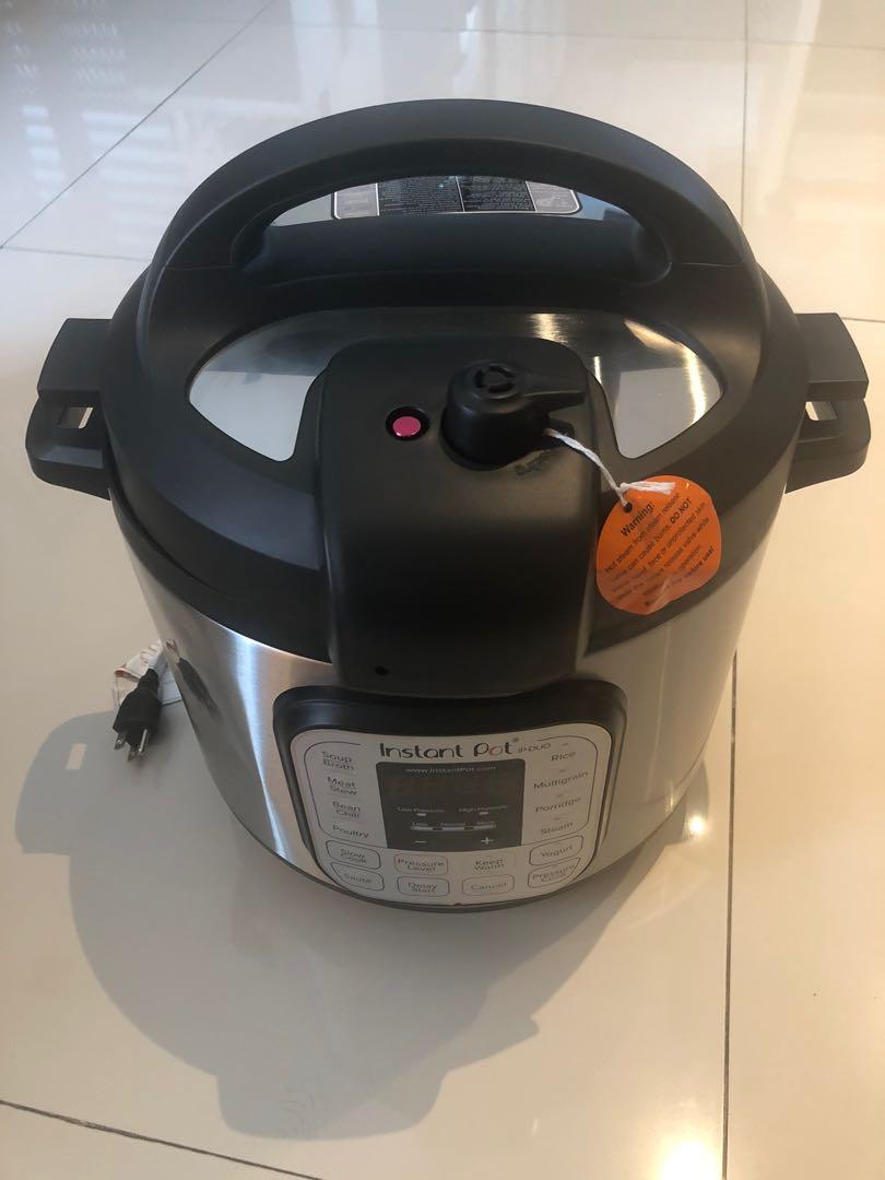 Electric Pressure cooker Instant pot (Category: Cookers) located in Manila. Submitted by jacob.so (Listing ID 1114939723, Image 3). Description: Electric Pressure cooker Instant pot 7 in 1 Multi use programmable pressure cooker with advanced microprocessor Technology IP duo80 v2 8 quart/ liters Brushed stainless steel Easy one touch controls Healthy stainless steel cooking pot No chemical coating Cook up to 70% faster 120v-60Hc 1200 watts AC only