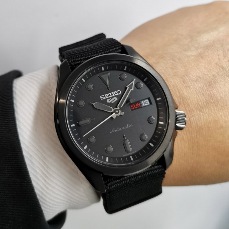 Seiko superman cheap all black