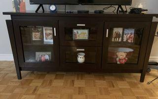 Tv stand with glass drawer panels