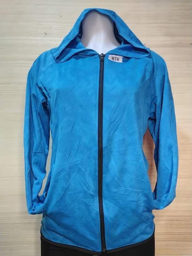 uniqlo soft shell jacket