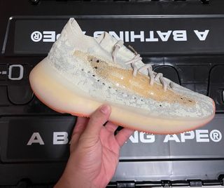 (Category: ) located in . Submitted by market_kicks (Listing ID 1115067416, Image 1). Description: .
