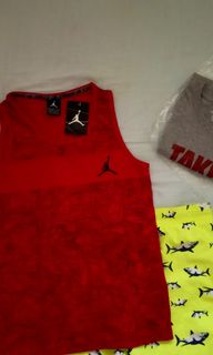 (Category: ) located in . Submitted by thriftyclosetdeclutter (Listing ID 1115174011, Image 1). Description: .