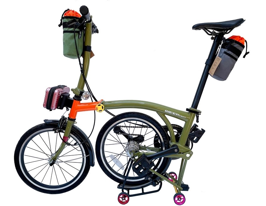 Brompton Birdy water bottle /cushion bag able to use on week eight
