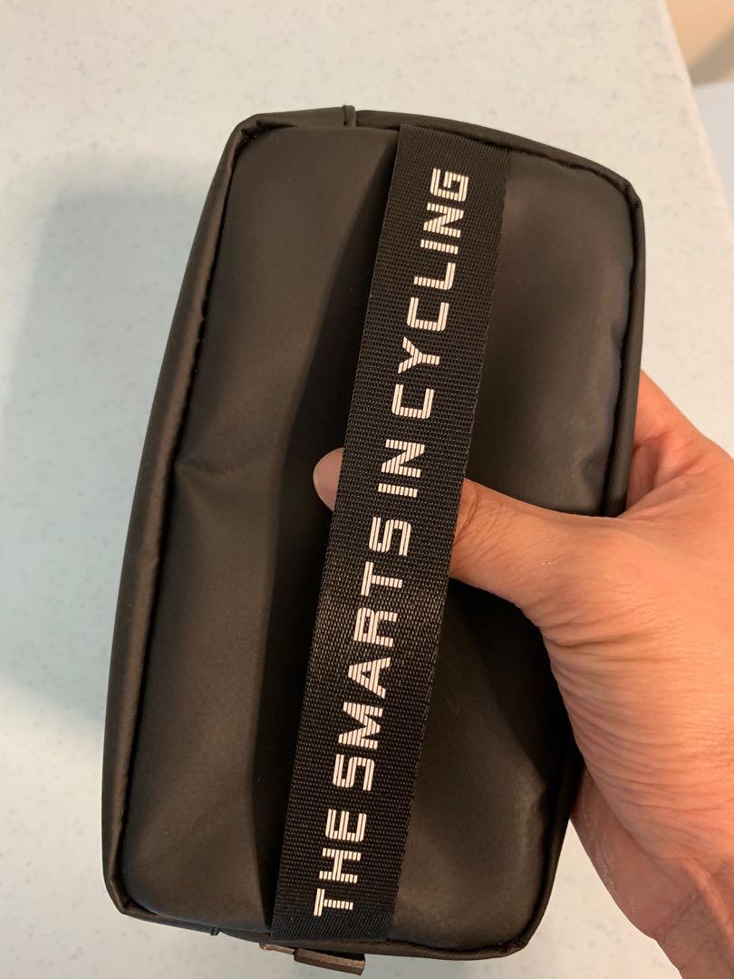 Cateye deals cycling pouch