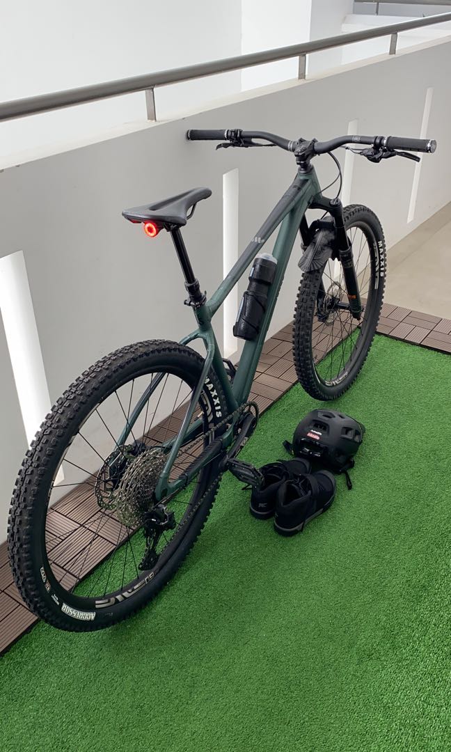 2021 giant sales fathom review