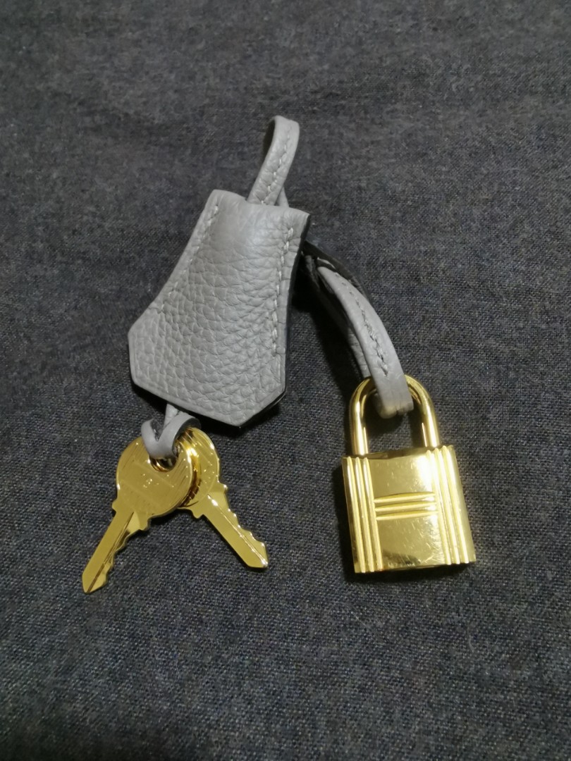 Hermes padlock shop