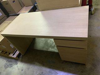 Ikea Bekant Half Circle Desk Table In, Small Round Office Table Ikea