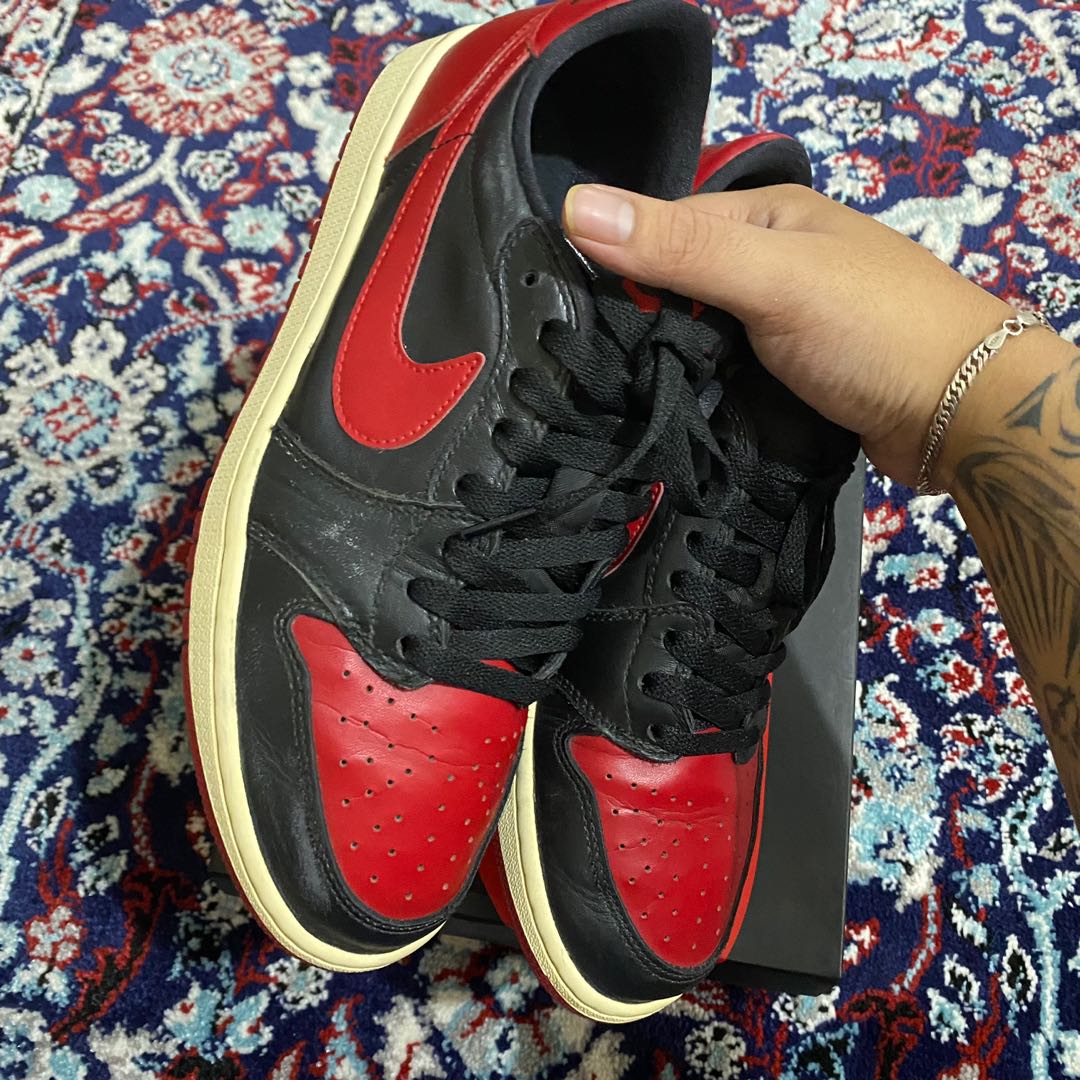 Jordan 1 Low OG Breds, Men's Fashion, Footwear, Sneakers on Carousell