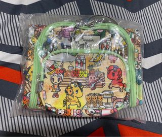 (Category: ) located in . Submitted by annoyall (Listing ID 1115129937, Image 1). Description: .