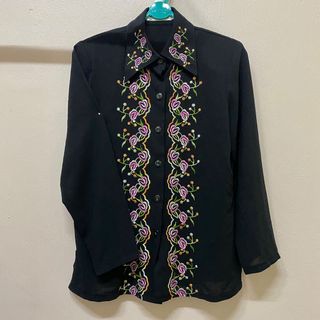 (Category: ) located in . Submitted by wardrobect (Listing ID 1115232281, Image 1). Description: .