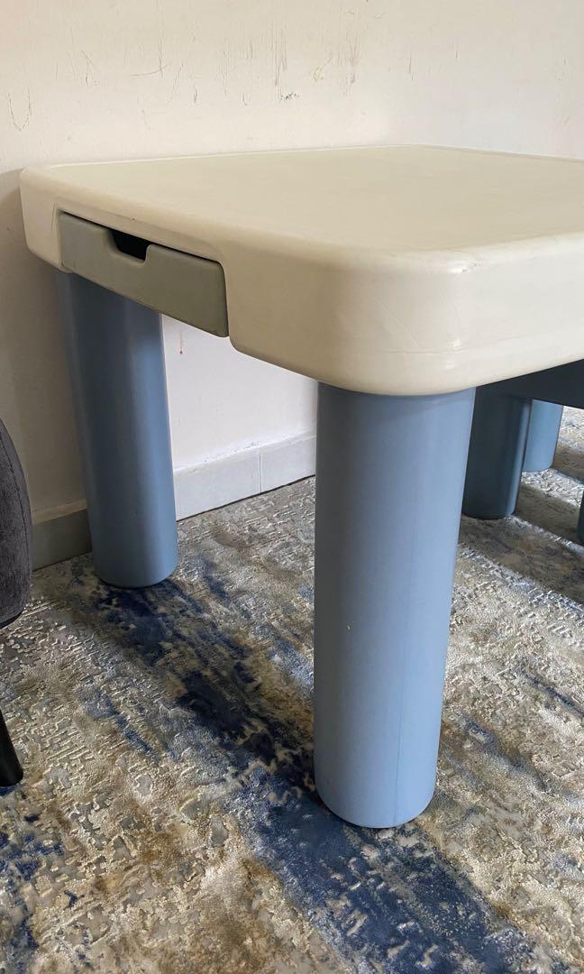 Vintage little tikes table and chairs deals