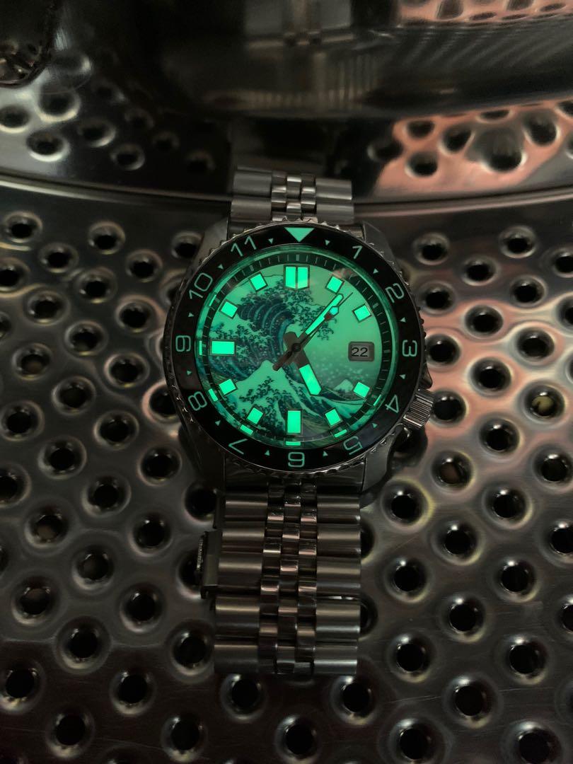 Modded Seiko SKX007 Automatic Watch w/ C3 Lume, Luxury, Watches on Carousell