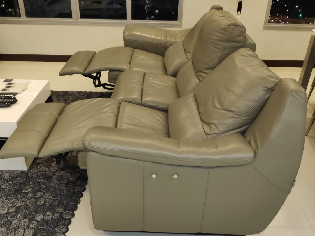 Motorised Recliner Sofa, Furniture & Home Living, Furniture, Sofas on