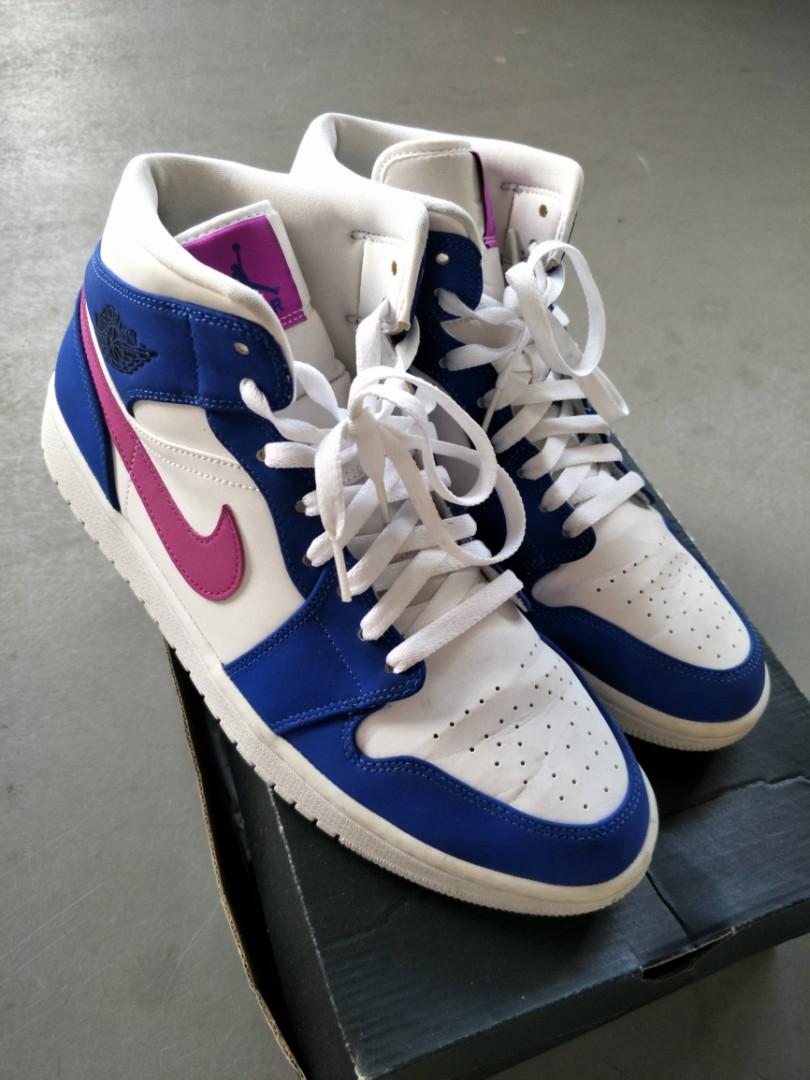 Jordan 1 mid discount hyper royal hyper violet