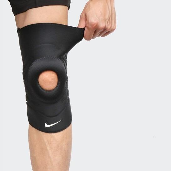 Nike Pro Open Patella Knee Sleeve 開口護膝, 運動產品, 運動與