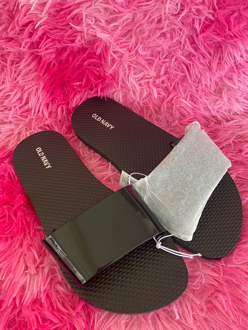 slides at old navy