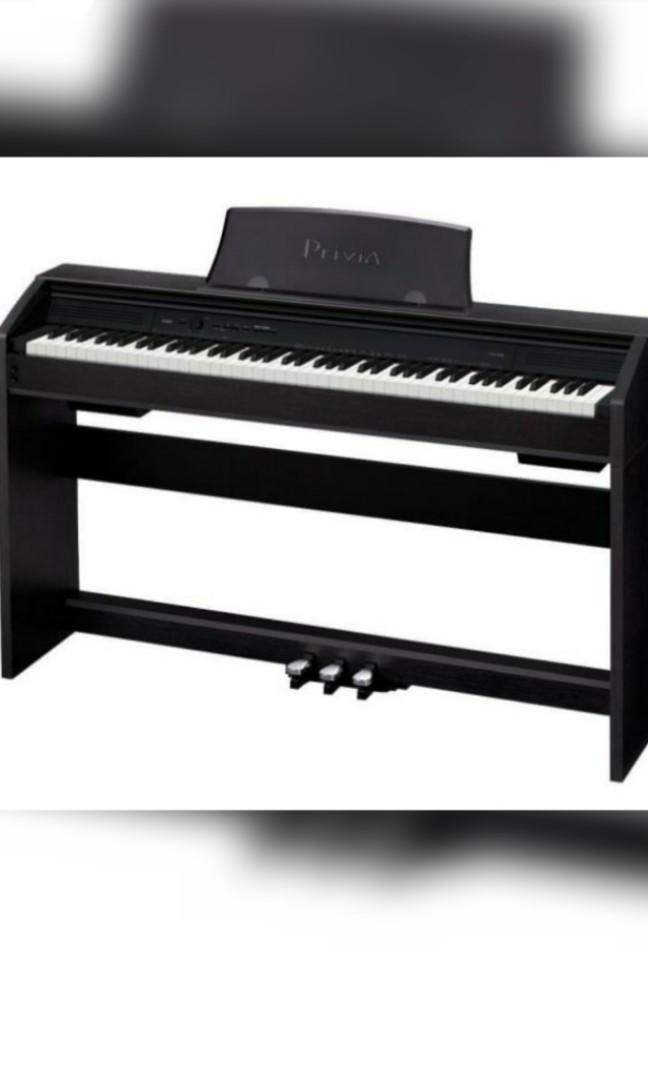 Piano Casio PX 750 gently used Hobbies Toys Music Media