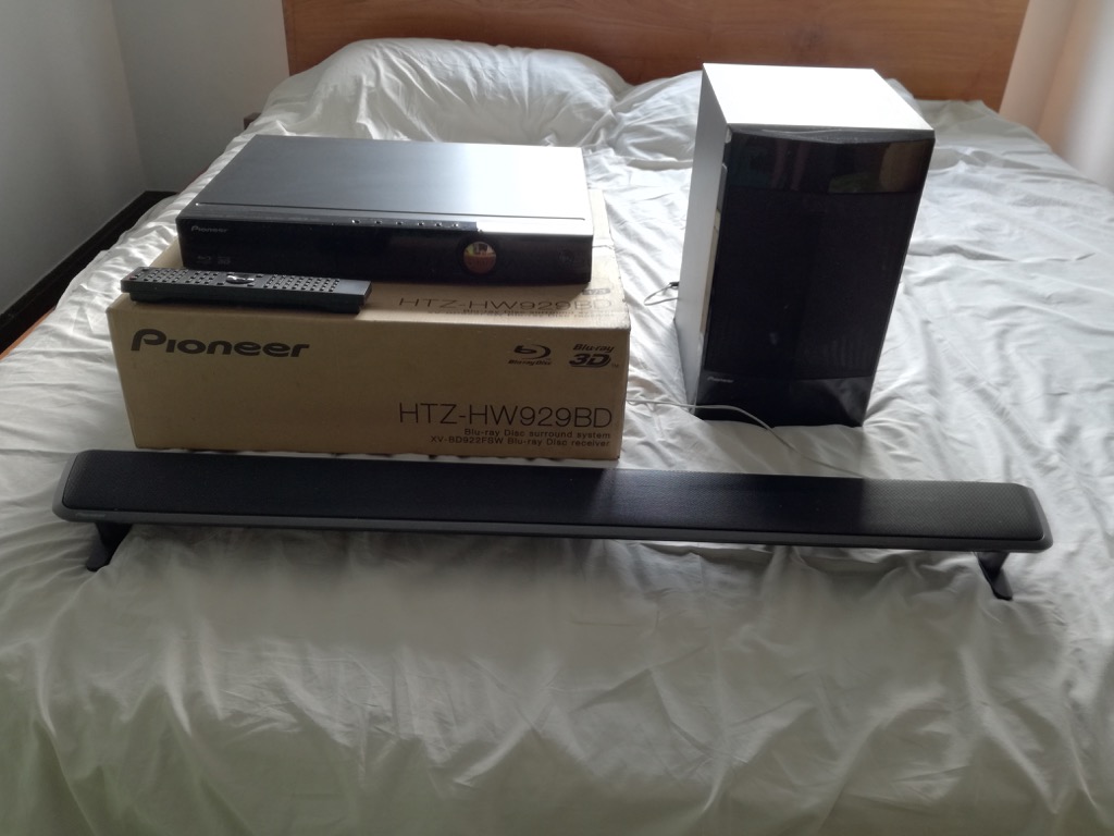 Pioneer surround sound system, Audio, Soundbars, Speakers & Amplifiers