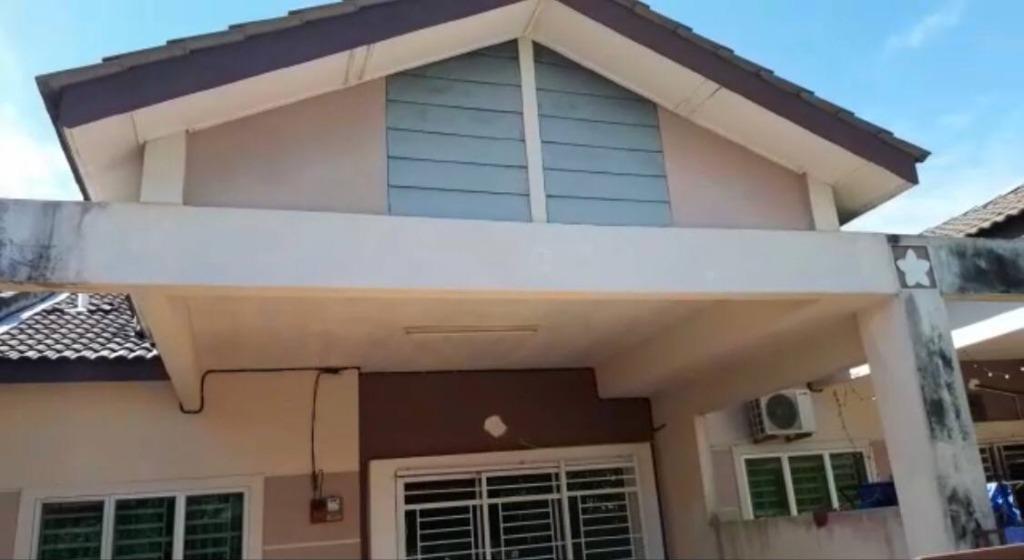 Rumah Teres Baru Selesa Untuk Disewa Rm500 Sahaja Property Rentals On Carousell