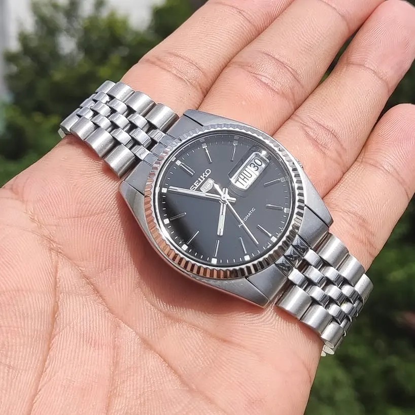 Seiko 5 Datejust Mod, Men's Fashion, Watches & Accessories, Watches on  Carousell