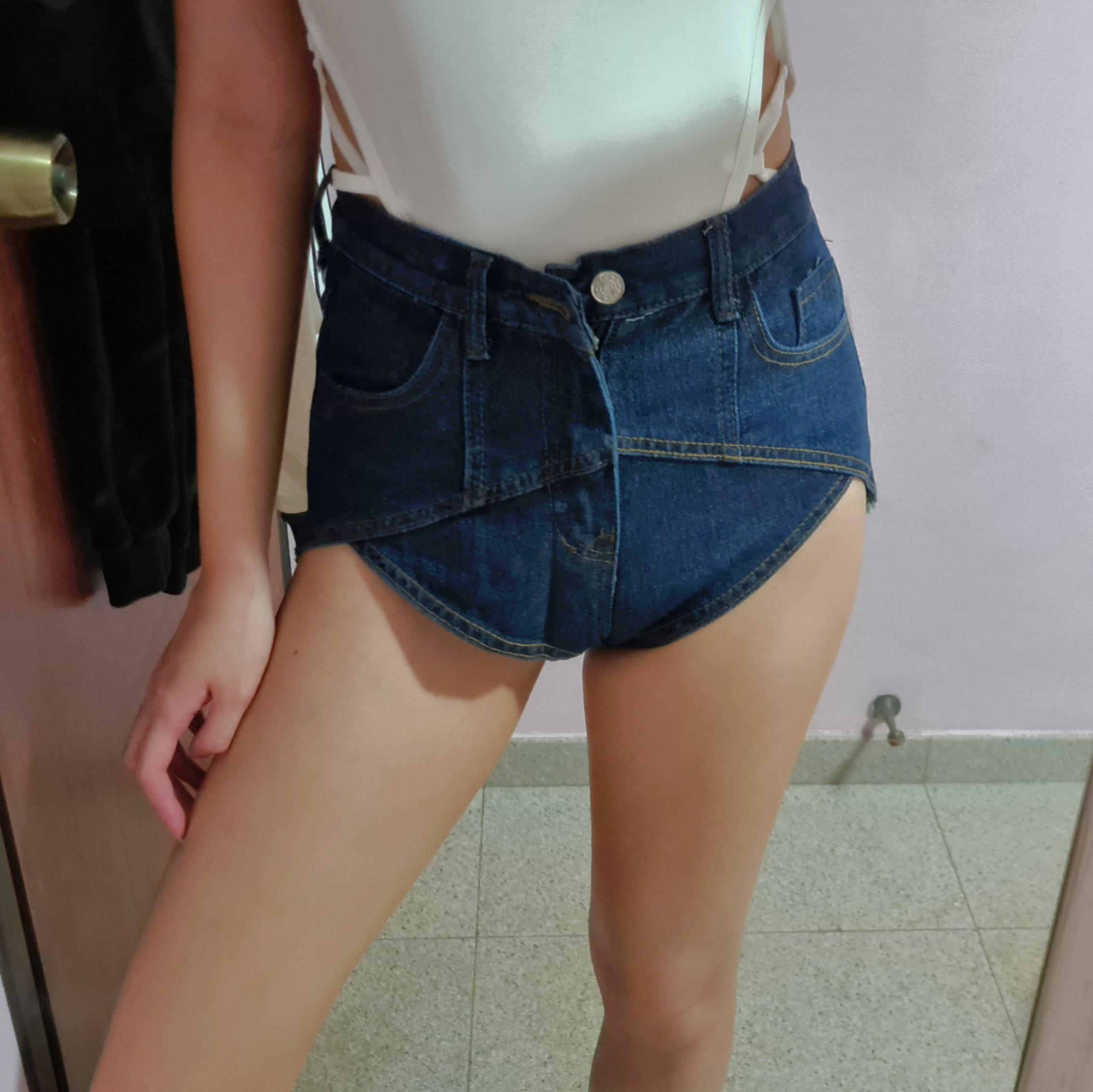 sexy denim shorts