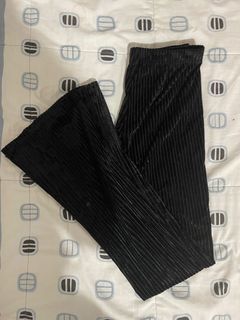 (Category: ) located in . Submitted by shop.niniph (Listing ID 1115195822, Image 1). Description: .