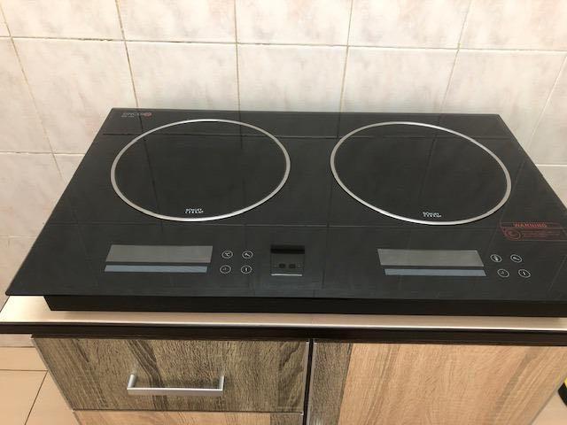 Sincero top ceramic cooker