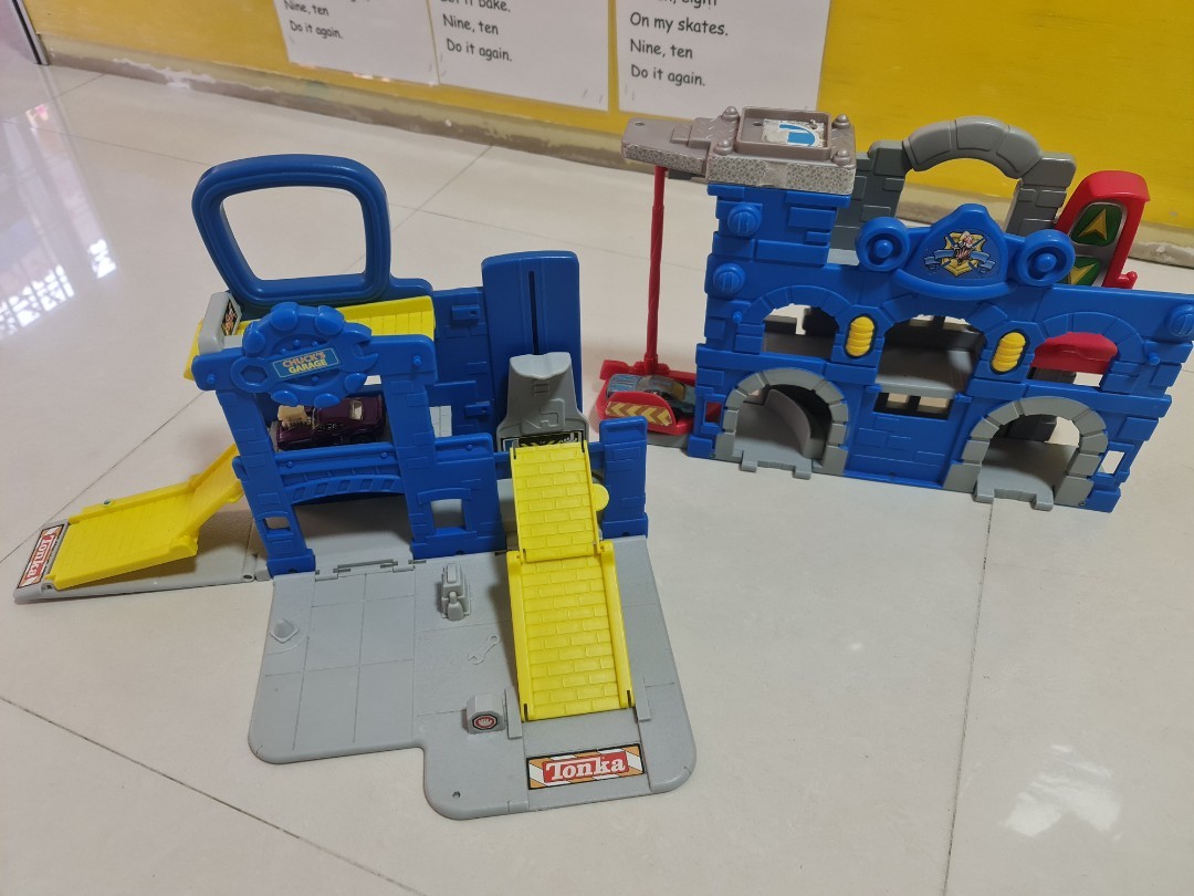 tonka garage toy