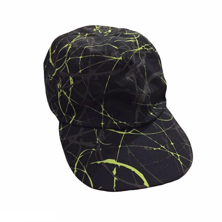 UNIQLO x FUTURA LABORATORIES 2WAY STRETCH NEON CAP, Men's Fashion, Watches   Accessories, Cap  Hats on Carousell