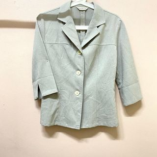 (Category: ) located in . Submitted by wardrobect (Listing ID 1115232986, Image 1). Description: .