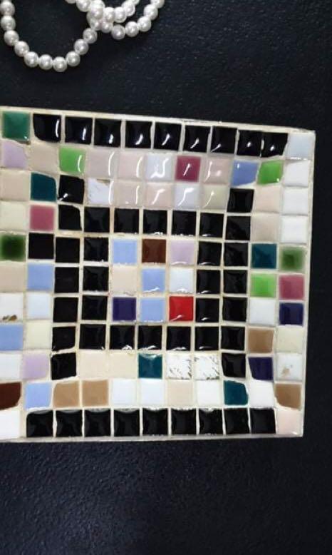 Vintage Jewelry/key dish (Category: Accessory Holder, Box & Organizers) located in Dumaguete. Submitted by ellelopez35 (Listing ID 1115240456, Image 1). Description: .