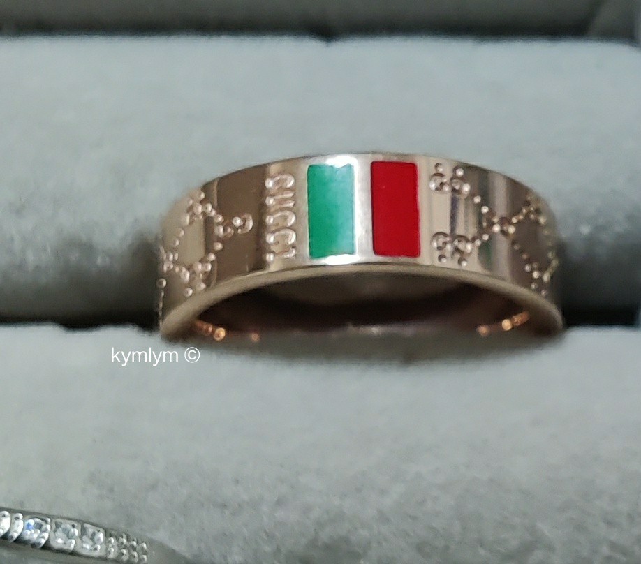 Gucci ring gold red and green hotsell